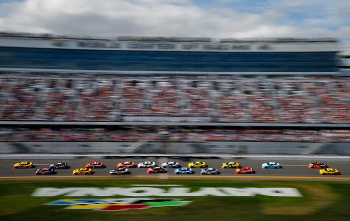 Daytona-action-Jonathan-Ferrey.jpg